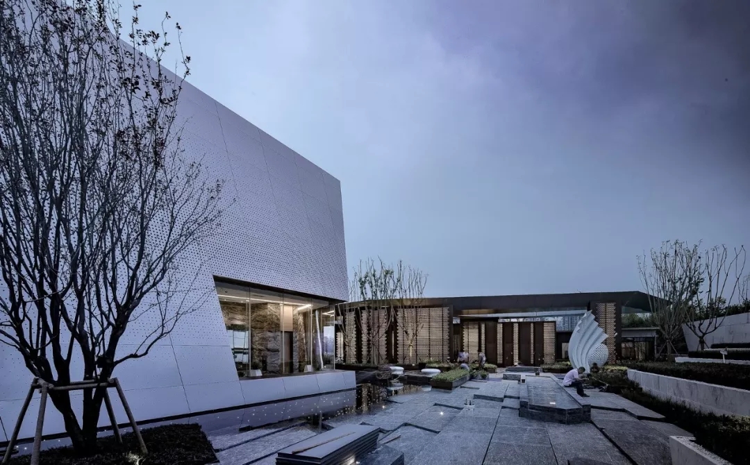 面向內(nèi)庭院的洞口 by蘇圣亮，天華建筑設(shè)計
